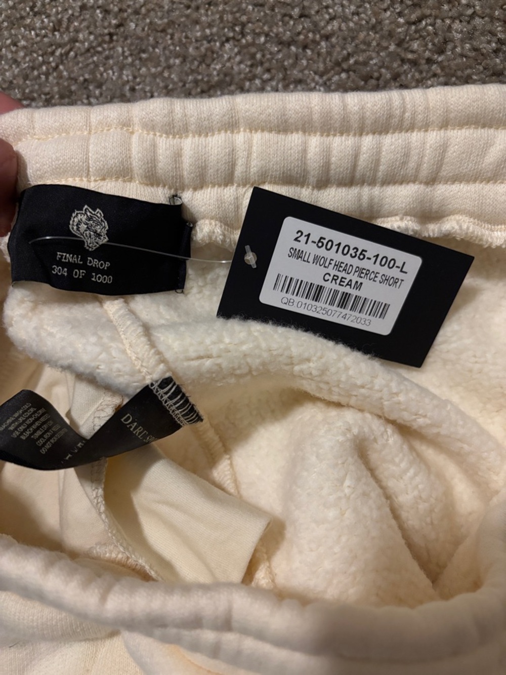 Darc Sport Wolves Cream & Black Cotton Heavy Weight Shorts Size: Large NWT - Picture 4 of 5